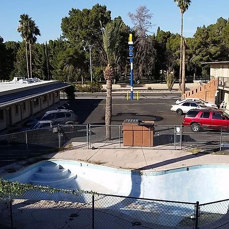 Riviera Motor Lodge Tucson Bagian luar foto