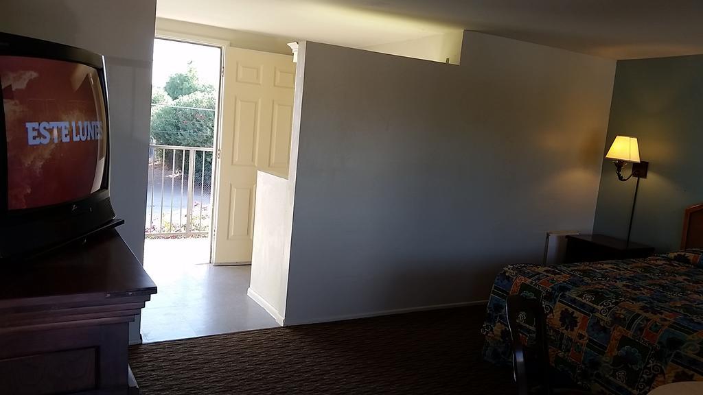 Riviera Motor Lodge Tucson Bagian luar foto