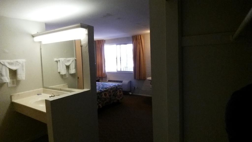 Riviera Motor Lodge Tucson Bagian luar foto